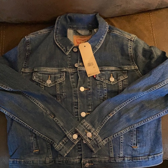 Original Levi’s jean jacket size XL Button up